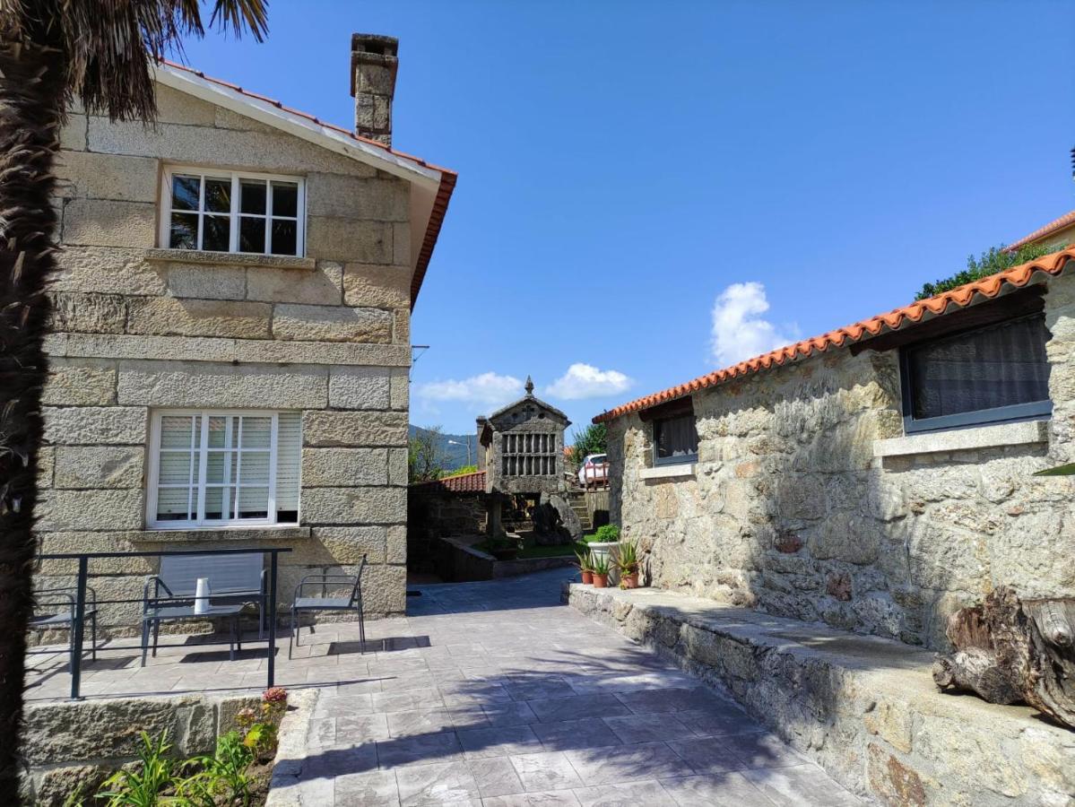A Casa De Mateu Apartment Pontevedra Bagian luar foto