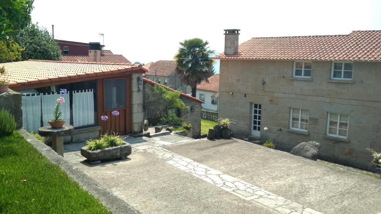 A Casa De Mateu Apartment Pontevedra Bagian luar foto